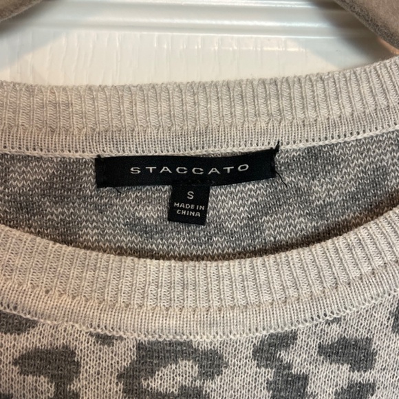 Animal Print Sweater - Picture 2 of 3